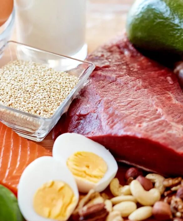 The diet for gastritis Table 4 includes the use of eggs and lean meats. 